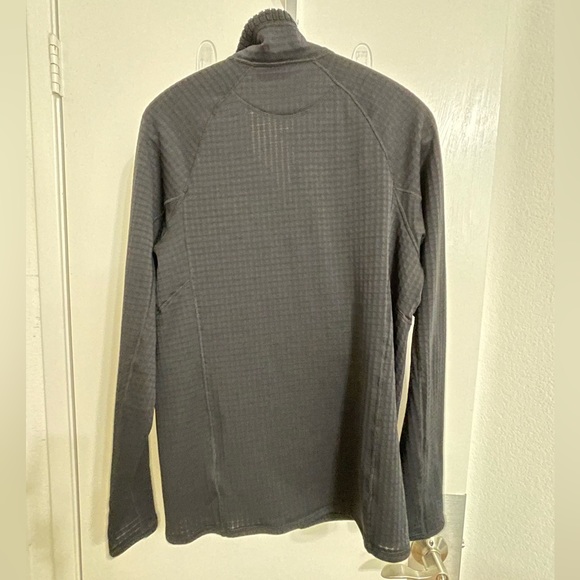 Patagonia Men’s R1 TechFace Jacket - Black - Picture 3 of 3
